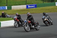 Mallory-park-Leicestershire;Mallory-park-photographs;Motorcycle-action-photographs;classic-bikes;event-digital-images;eventdigitalimages;mallory-park;no-limits-trackday;peter-wileman-photography;vintage-bikes;vintage-motorcycles;vmcc-festival-1000-bikes