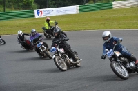 Mallory-park-Leicestershire;Mallory-park-photographs;Motorcycle-action-photographs;classic-bikes;event-digital-images;eventdigitalimages;mallory-park;no-limits-trackday;peter-wileman-photography;vintage-bikes;vintage-motorcycles;vmcc-festival-1000-bikes