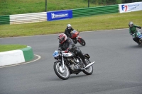 Mallory-park-Leicestershire;Mallory-park-photographs;Motorcycle-action-photographs;classic-bikes;event-digital-images;eventdigitalimages;mallory-park;no-limits-trackday;peter-wileman-photography;vintage-bikes;vintage-motorcycles;vmcc-festival-1000-bikes