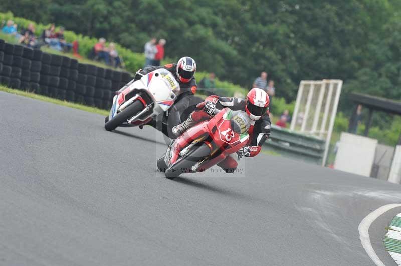 Mallory park Leicestershire;Mallory park photographs;Motorcycle action photographs;classic bikes;event digital images;eventdigitalimages;mallory park;no limits trackday;peter wileman photography;vintage bikes;vintage motorcycles;vmcc festival 1000 bikes