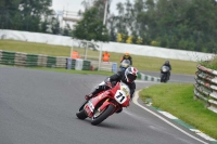 Mallory-park-Leicestershire;Mallory-park-photographs;Motorcycle-action-photographs;classic-bikes;event-digital-images;eventdigitalimages;mallory-park;no-limits-trackday;peter-wileman-photography;vintage-bikes;vintage-motorcycles;vmcc-festival-1000-bikes