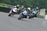 Mallory-park-Leicestershire;Mallory-park-photographs;Motorcycle-action-photographs;classic-bikes;event-digital-images;eventdigitalimages;mallory-park;no-limits-trackday;peter-wileman-photography;vintage-bikes;vintage-motorcycles;vmcc-festival-1000-bikes