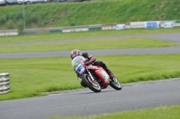 Mallory-park-Leicestershire;Mallory-park-photographs;Motorcycle-action-photographs;classic-bikes;event-digital-images;eventdigitalimages;mallory-park;no-limits-trackday;peter-wileman-photography;vintage-bikes;vintage-motorcycles;vmcc-festival-1000-bikes