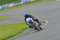 Mallory-park-Leicestershire;Mallory-park-photographs;Motorcycle-action-photographs;classic-bikes;event-digital-images;eventdigitalimages;mallory-park;no-limits-trackday;peter-wileman-photography;vintage-bikes;vintage-motorcycles;vmcc-festival-1000-bikes