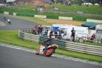 Mallory-park-Leicestershire;Mallory-park-photographs;Motorcycle-action-photographs;classic-bikes;event-digital-images;eventdigitalimages;mallory-park;no-limits-trackday;peter-wileman-photography;vintage-bikes;vintage-motorcycles;vmcc-festival-1000-bikes