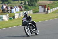 Mallory-park-Leicestershire;Mallory-park-photographs;Motorcycle-action-photographs;classic-bikes;event-digital-images;eventdigitalimages;mallory-park;no-limits-trackday;peter-wileman-photography;vintage-bikes;vintage-motorcycles;vmcc-festival-1000-bikes