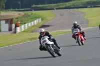 Mallory-park-Leicestershire;Mallory-park-photographs;Motorcycle-action-photographs;classic-bikes;event-digital-images;eventdigitalimages;mallory-park;no-limits-trackday;peter-wileman-photography;vintage-bikes;vintage-motorcycles;vmcc-festival-1000-bikes