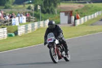 Mallory-park-Leicestershire;Mallory-park-photographs;Motorcycle-action-photographs;classic-bikes;event-digital-images;eventdigitalimages;mallory-park;no-limits-trackday;peter-wileman-photography;vintage-bikes;vintage-motorcycles;vmcc-festival-1000-bikes