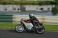 Mallory-park-Leicestershire;Mallory-park-photographs;Motorcycle-action-photographs;classic-bikes;event-digital-images;eventdigitalimages;mallory-park;no-limits-trackday;peter-wileman-photography;vintage-bikes;vintage-motorcycles;vmcc-festival-1000-bikes