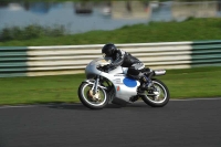 Mallory-park-Leicestershire;Mallory-park-photographs;Motorcycle-action-photographs;classic-bikes;event-digital-images;eventdigitalimages;mallory-park;no-limits-trackday;peter-wileman-photography;vintage-bikes;vintage-motorcycles;vmcc-festival-1000-bikes