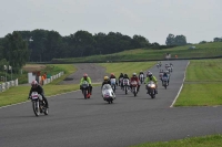 Mallory-park-Leicestershire;Mallory-park-photographs;Motorcycle-action-photographs;classic-bikes;event-digital-images;eventdigitalimages;mallory-park;no-limits-trackday;peter-wileman-photography;vintage-bikes;vintage-motorcycles;vmcc-festival-1000-bikes