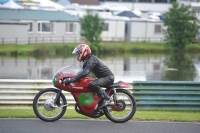 Mallory-park-Leicestershire;Mallory-park-photographs;Motorcycle-action-photographs;classic-bikes;event-digital-images;eventdigitalimages;mallory-park;no-limits-trackday;peter-wileman-photography;vintage-bikes;vintage-motorcycles;vmcc-festival-1000-bikes