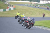 Mallory-park-Leicestershire;Mallory-park-photographs;Motorcycle-action-photographs;classic-bikes;event-digital-images;eventdigitalimages;mallory-park;no-limits-trackday;peter-wileman-photography;vintage-bikes;vintage-motorcycles;vmcc-festival-1000-bikes