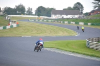 Mallory-park-Leicestershire;Mallory-park-photographs;Motorcycle-action-photographs;classic-bikes;event-digital-images;eventdigitalimages;mallory-park;no-limits-trackday;peter-wileman-photography;vintage-bikes;vintage-motorcycles;vmcc-festival-1000-bikes