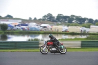 Mallory-park-Leicestershire;Mallory-park-photographs;Motorcycle-action-photographs;classic-bikes;event-digital-images;eventdigitalimages;mallory-park;no-limits-trackday;peter-wileman-photography;vintage-bikes;vintage-motorcycles;vmcc-festival-1000-bikes