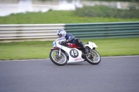 Mallory-park-Leicestershire;Mallory-park-photographs;Motorcycle-action-photographs;classic-bikes;event-digital-images;eventdigitalimages;mallory-park;no-limits-trackday;peter-wileman-photography;vintage-bikes;vintage-motorcycles;vmcc-festival-1000-bikes