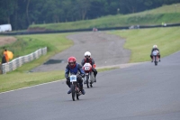 Mallory-park-Leicestershire;Mallory-park-photographs;Motorcycle-action-photographs;classic-bikes;event-digital-images;eventdigitalimages;mallory-park;no-limits-trackday;peter-wileman-photography;vintage-bikes;vintage-motorcycles;vmcc-festival-1000-bikes