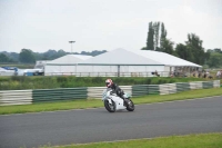 Mallory-park-Leicestershire;Mallory-park-photographs;Motorcycle-action-photographs;classic-bikes;event-digital-images;eventdigitalimages;mallory-park;no-limits-trackday;peter-wileman-photography;vintage-bikes;vintage-motorcycles;vmcc-festival-1000-bikes