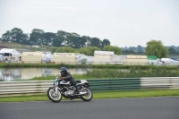 Mallory-park-Leicestershire;Mallory-park-photographs;Motorcycle-action-photographs;classic-bikes;event-digital-images;eventdigitalimages;mallory-park;no-limits-trackday;peter-wileman-photography;vintage-bikes;vintage-motorcycles;vmcc-festival-1000-bikes