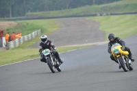 Mallory-park-Leicestershire;Mallory-park-photographs;Motorcycle-action-photographs;classic-bikes;event-digital-images;eventdigitalimages;mallory-park;no-limits-trackday;peter-wileman-photography;vintage-bikes;vintage-motorcycles;vmcc-festival-1000-bikes