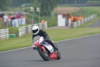 Mallory-park-Leicestershire;Mallory-park-photographs;Motorcycle-action-photographs;classic-bikes;event-digital-images;eventdigitalimages;mallory-park;no-limits-trackday;peter-wileman-photography;vintage-bikes;vintage-motorcycles;vmcc-festival-1000-bikes