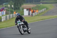 Mallory-park-Leicestershire;Mallory-park-photographs;Motorcycle-action-photographs;classic-bikes;event-digital-images;eventdigitalimages;mallory-park;no-limits-trackday;peter-wileman-photography;vintage-bikes;vintage-motorcycles;vmcc-festival-1000-bikes