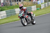 Mallory-park-Leicestershire;Mallory-park-photographs;Motorcycle-action-photographs;classic-bikes;event-digital-images;eventdigitalimages;mallory-park;no-limits-trackday;peter-wileman-photography;vintage-bikes;vintage-motorcycles;vmcc-festival-1000-bikes