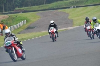 Mallory-park-Leicestershire;Mallory-park-photographs;Motorcycle-action-photographs;classic-bikes;event-digital-images;eventdigitalimages;mallory-park;no-limits-trackday;peter-wileman-photography;vintage-bikes;vintage-motorcycles;vmcc-festival-1000-bikes