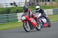 Mallory-park-Leicestershire;Mallory-park-photographs;Motorcycle-action-photographs;classic-bikes;event-digital-images;eventdigitalimages;mallory-park;no-limits-trackday;peter-wileman-photography;vintage-bikes;vintage-motorcycles;vmcc-festival-1000-bikes