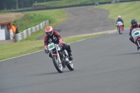 Mallory-park-Leicestershire;Mallory-park-photographs;Motorcycle-action-photographs;classic-bikes;event-digital-images;eventdigitalimages;mallory-park;no-limits-trackday;peter-wileman-photography;vintage-bikes;vintage-motorcycles;vmcc-festival-1000-bikes