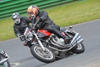 Mallory-park-Leicestershire;Mallory-park-photographs;Motorcycle-action-photographs;classic-bikes;event-digital-images;eventdigitalimages;mallory-park;no-limits-trackday;peter-wileman-photography;vintage-bikes;vintage-motorcycles;vmcc-festival-1000-bikes