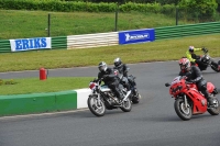 Mallory-park-Leicestershire;Mallory-park-photographs;Motorcycle-action-photographs;classic-bikes;event-digital-images;eventdigitalimages;mallory-park;no-limits-trackday;peter-wileman-photography;vintage-bikes;vintage-motorcycles;vmcc-festival-1000-bikes