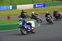 Mallory-park-Leicestershire;Mallory-park-photographs;Motorcycle-action-photographs;classic-bikes;event-digital-images;eventdigitalimages;mallory-park;no-limits-trackday;peter-wileman-photography;vintage-bikes;vintage-motorcycles;vmcc-festival-1000-bikes