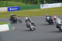 Mallory-park-Leicestershire;Mallory-park-photographs;Motorcycle-action-photographs;classic-bikes;event-digital-images;eventdigitalimages;mallory-park;no-limits-trackday;peter-wileman-photography;vintage-bikes;vintage-motorcycles;vmcc-festival-1000-bikes