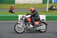 Mallory-park-Leicestershire;Mallory-park-photographs;Motorcycle-action-photographs;classic-bikes;event-digital-images;eventdigitalimages;mallory-park;no-limits-trackday;peter-wileman-photography;vintage-bikes;vintage-motorcycles;vmcc-festival-1000-bikes