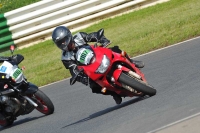 Mallory-park-Leicestershire;Mallory-park-photographs;Motorcycle-action-photographs;classic-bikes;event-digital-images;eventdigitalimages;mallory-park;no-limits-trackday;peter-wileman-photography;vintage-bikes;vintage-motorcycles;vmcc-festival-1000-bikes