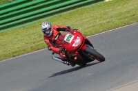 Mallory-park-Leicestershire;Mallory-park-photographs;Motorcycle-action-photographs;classic-bikes;event-digital-images;eventdigitalimages;mallory-park;no-limits-trackday;peter-wileman-photography;vintage-bikes;vintage-motorcycles;vmcc-festival-1000-bikes