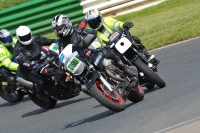 Mallory-park-Leicestershire;Mallory-park-photographs;Motorcycle-action-photographs;classic-bikes;event-digital-images;eventdigitalimages;mallory-park;no-limits-trackday;peter-wileman-photography;vintage-bikes;vintage-motorcycles;vmcc-festival-1000-bikes