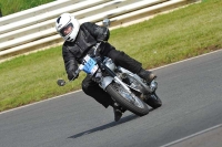 Mallory-park-Leicestershire;Mallory-park-photographs;Motorcycle-action-photographs;classic-bikes;event-digital-images;eventdigitalimages;mallory-park;no-limits-trackday;peter-wileman-photography;vintage-bikes;vintage-motorcycles;vmcc-festival-1000-bikes