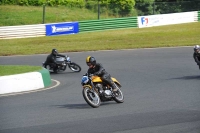 Mallory-park-Leicestershire;Mallory-park-photographs;Motorcycle-action-photographs;classic-bikes;event-digital-images;eventdigitalimages;mallory-park;no-limits-trackday;peter-wileman-photography;vintage-bikes;vintage-motorcycles;vmcc-festival-1000-bikes