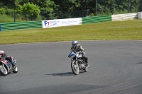 Mallory-park-Leicestershire;Mallory-park-photographs;Motorcycle-action-photographs;classic-bikes;event-digital-images;eventdigitalimages;mallory-park;no-limits-trackday;peter-wileman-photography;vintage-bikes;vintage-motorcycles;vmcc-festival-1000-bikes