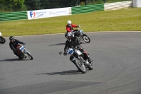 Mallory-park-Leicestershire;Mallory-park-photographs;Motorcycle-action-photographs;classic-bikes;event-digital-images;eventdigitalimages;mallory-park;no-limits-trackday;peter-wileman-photography;vintage-bikes;vintage-motorcycles;vmcc-festival-1000-bikes