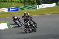 Mallory-park-Leicestershire;Mallory-park-photographs;Motorcycle-action-photographs;classic-bikes;event-digital-images;eventdigitalimages;mallory-park;no-limits-trackday;peter-wileman-photography;vintage-bikes;vintage-motorcycles;vmcc-festival-1000-bikes