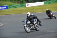 Mallory-park-Leicestershire;Mallory-park-photographs;Motorcycle-action-photographs;classic-bikes;event-digital-images;eventdigitalimages;mallory-park;no-limits-trackday;peter-wileman-photography;vintage-bikes;vintage-motorcycles;vmcc-festival-1000-bikes