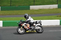 Mallory-park-Leicestershire;Mallory-park-photographs;Motorcycle-action-photographs;classic-bikes;event-digital-images;eventdigitalimages;mallory-park;no-limits-trackday;peter-wileman-photography;vintage-bikes;vintage-motorcycles;vmcc-festival-1000-bikes