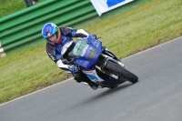 Mallory-park-Leicestershire;Mallory-park-photographs;Motorcycle-action-photographs;classic-bikes;event-digital-images;eventdigitalimages;mallory-park;no-limits-trackday;peter-wileman-photography;vintage-bikes;vintage-motorcycles;vmcc-festival-1000-bikes