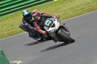 Mallory-park-Leicestershire;Mallory-park-photographs;Motorcycle-action-photographs;classic-bikes;event-digital-images;eventdigitalimages;mallory-park;no-limits-trackday;peter-wileman-photography;vintage-bikes;vintage-motorcycles;vmcc-festival-1000-bikes