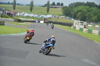 Mallory-park-Leicestershire;Mallory-park-photographs;Motorcycle-action-photographs;classic-bikes;event-digital-images;eventdigitalimages;mallory-park;no-limits-trackday;peter-wileman-photography;vintage-bikes;vintage-motorcycles;vmcc-festival-1000-bikes