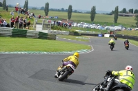 Mallory-park-Leicestershire;Mallory-park-photographs;Motorcycle-action-photographs;classic-bikes;event-digital-images;eventdigitalimages;mallory-park;no-limits-trackday;peter-wileman-photography;vintage-bikes;vintage-motorcycles;vmcc-festival-1000-bikes