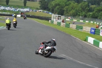 Mallory-park-Leicestershire;Mallory-park-photographs;Motorcycle-action-photographs;classic-bikes;event-digital-images;eventdigitalimages;mallory-park;no-limits-trackday;peter-wileman-photography;vintage-bikes;vintage-motorcycles;vmcc-festival-1000-bikes